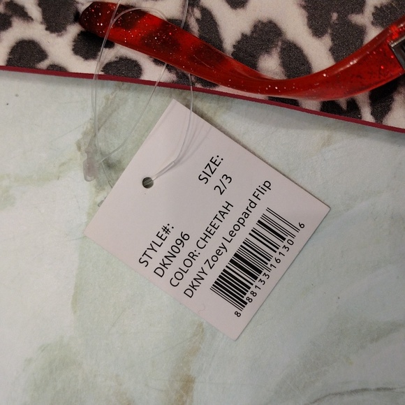 NWT DKNY Red and Animal Print Flip Flops - Picture 2 of 8